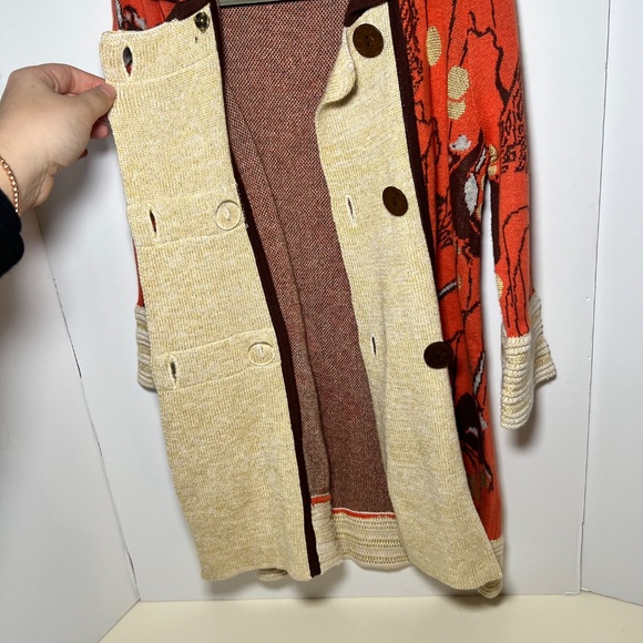 Lia Molly Anthropologie Sweater Monkey Print Double Button Gold Tan Red/Brown - Picture 7 of 7